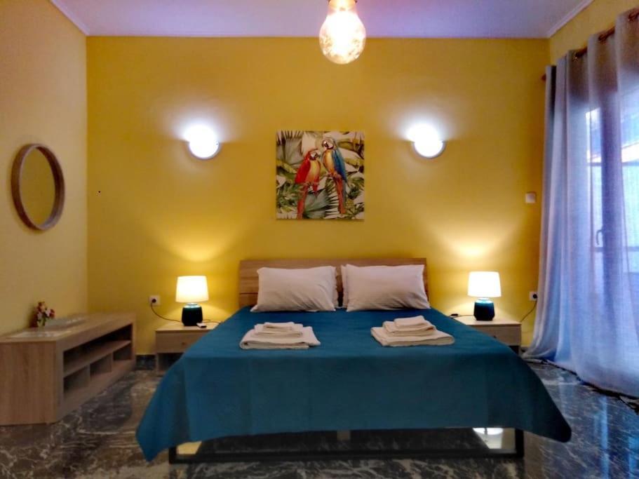 Thissio Apartment Philoxenia Atene Esterno foto