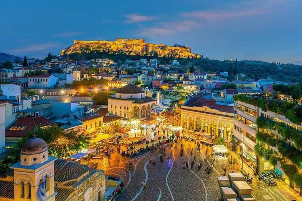 Thissio Apartment Philoxenia Atene Esterno foto