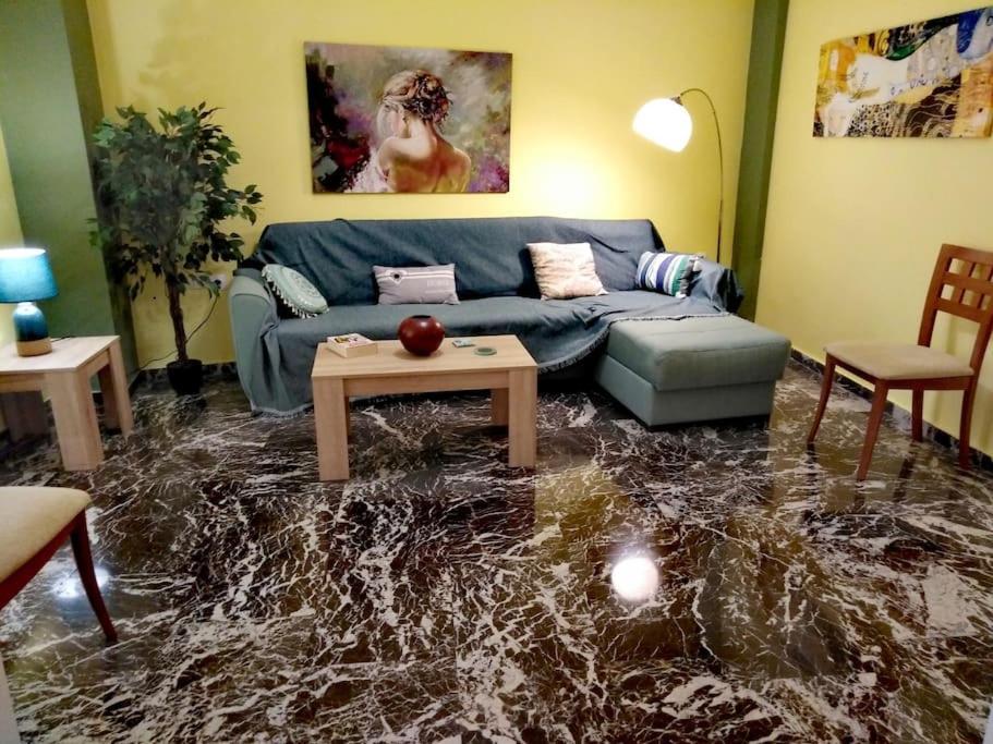 Thissio Apartment Philoxenia Atene Esterno foto